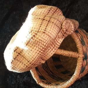 BLACK RIVET retro pattern hat